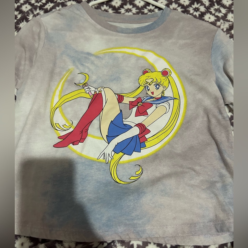sailor moon cropped tie dye shirt